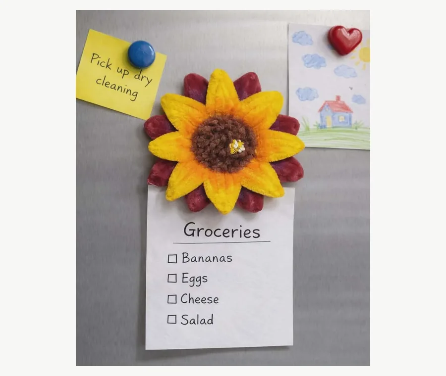 Sunflower magnet — handmade by Chiacrafts