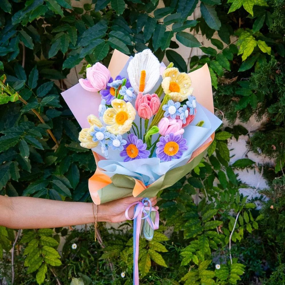 Seasonal arrangement — handmade by Chiacrafts