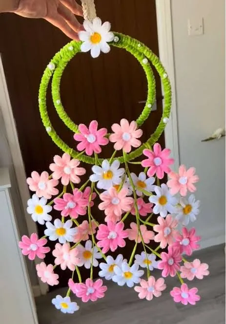 Wall hanging flowers — handmade by Chiacrafts